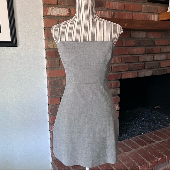 Wilfred Aritzia Classic Mini Dress in Mini Houndstooth Print Black White Sz 4 - Picture 1 of 9
